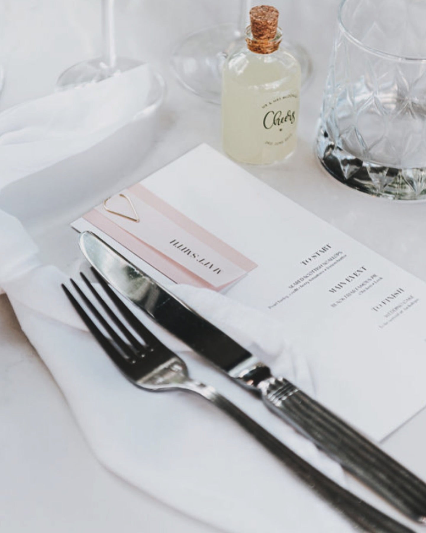 Classic Minimalist Menu with Place Cards